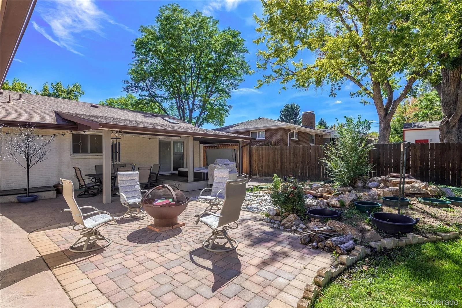 329 Pierce Street Lakewood CO 80226 | MLS #REC5347858 10152026192937 1600 36