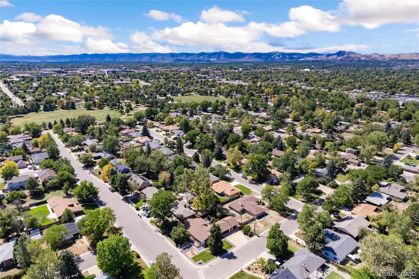 329 Pierce Street Lakewood CO 80226 | MLS #REC5347858 10152026192937 1600 46