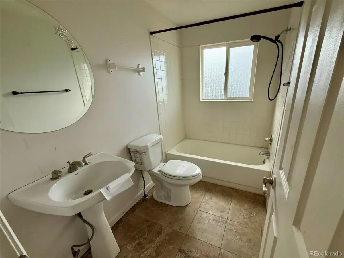 2359 E Nichols Place Centennial CO 80122 | MLS #REC5348008 02202026235630 1200 13