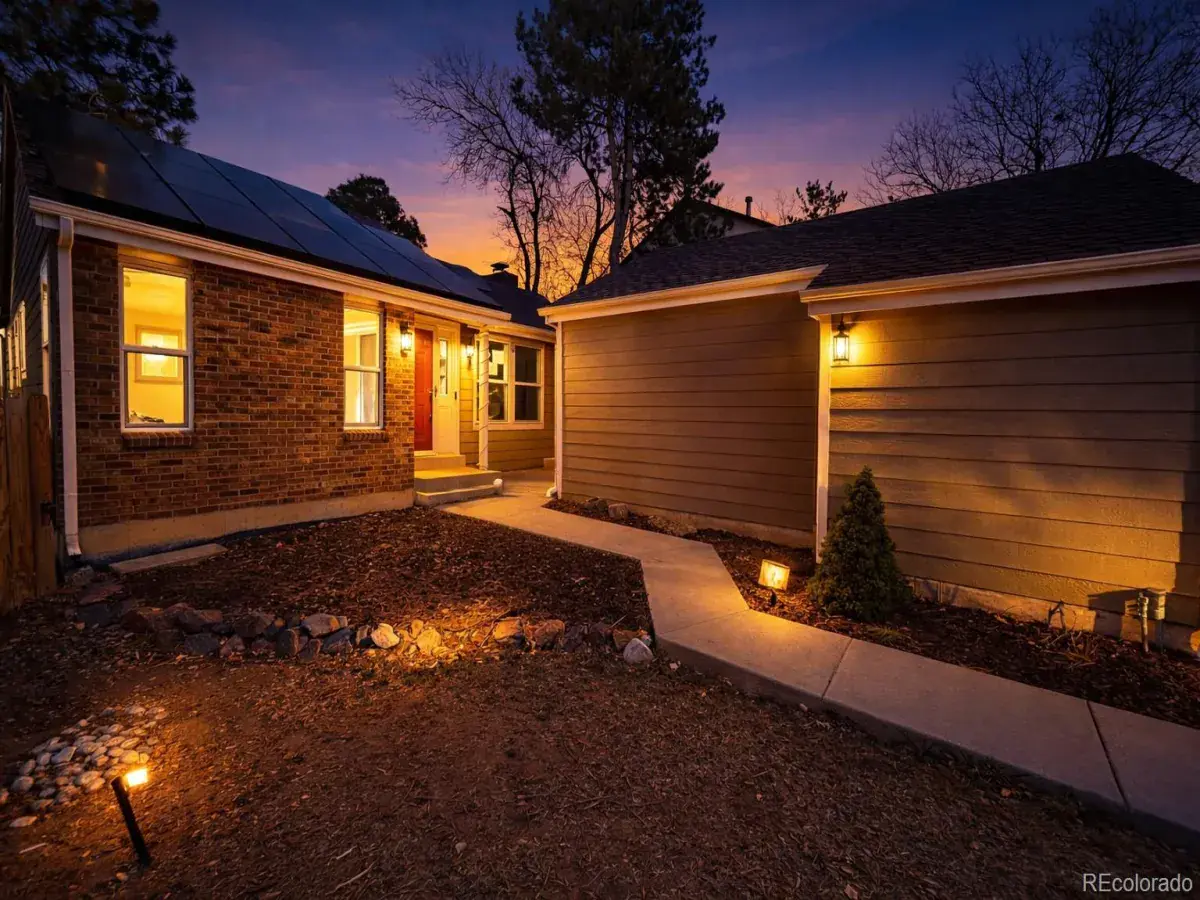 2359 E Nichols Place Centennial CO 80122 | MLS #REC5348008 02202026235630 1200 2