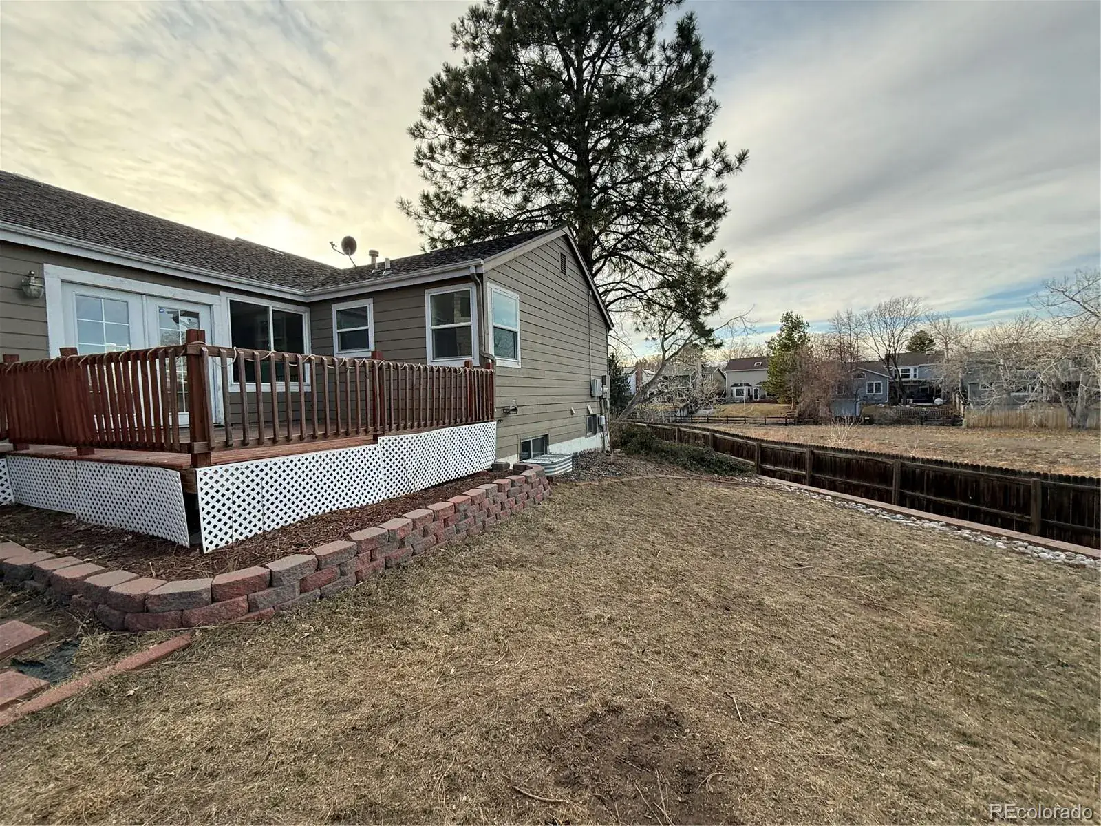 2359 E Nichols Place Centennial CO 80122 | MLS #REC5348008 02202026235630 1600 24