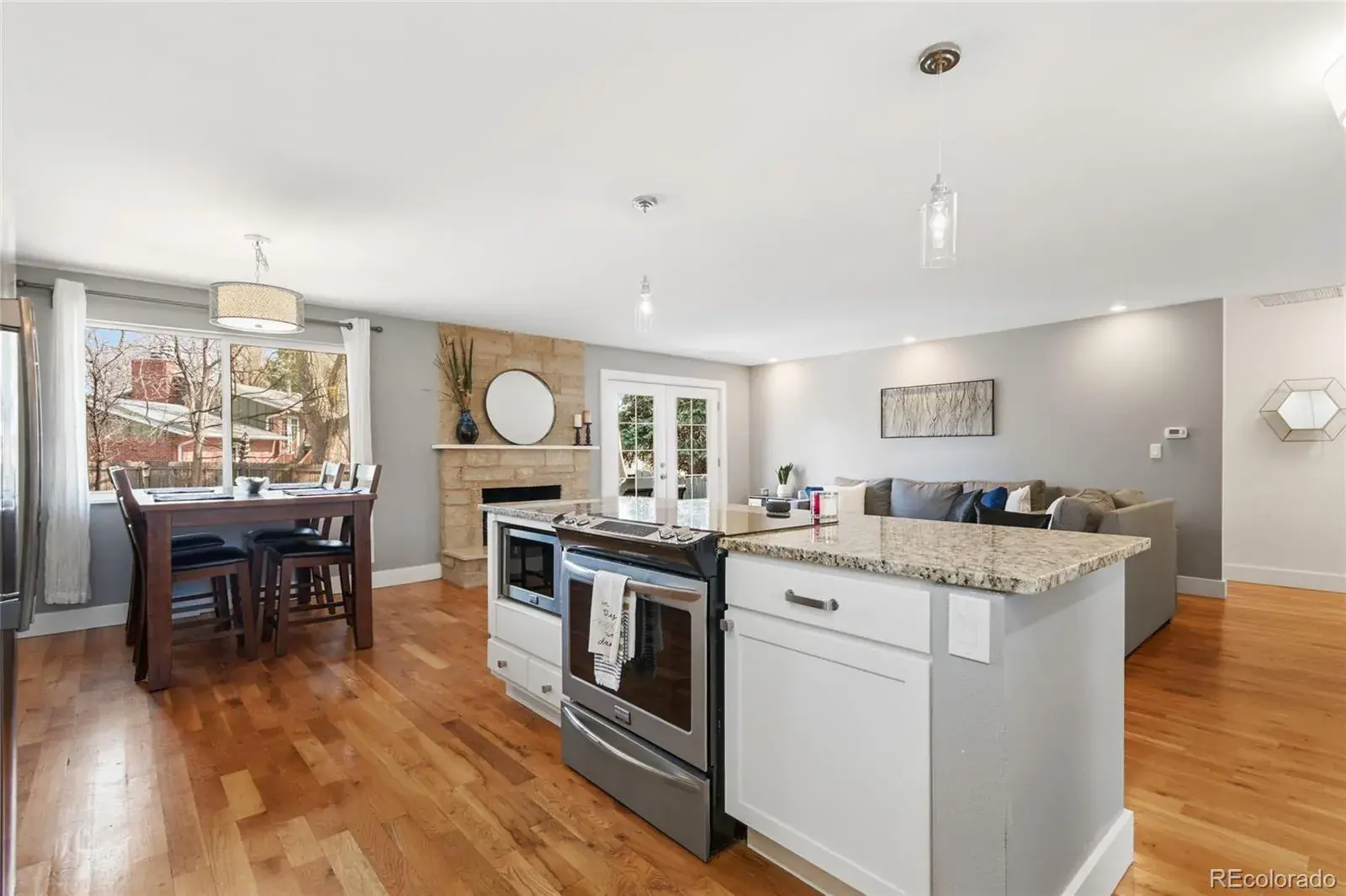 03032026040638 1600 10