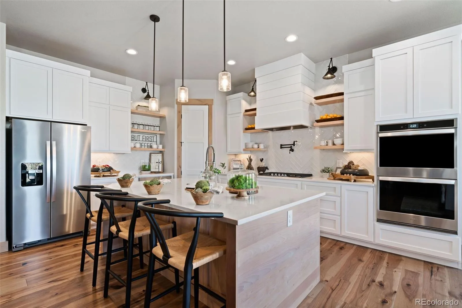 3661 N Buchanan Court Aurora CO 80019 | MLS #REC5351498 08112026173005 1600 12