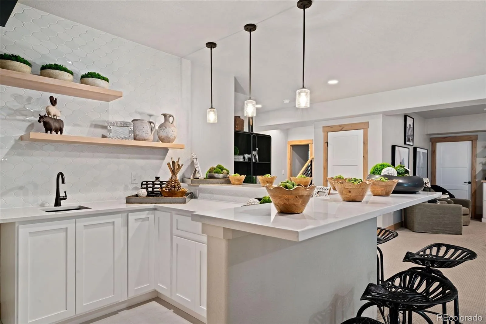 3661 N Buchanan Court Aurora CO 80019 | MLS #REC5351498 08112026173005 1600 23