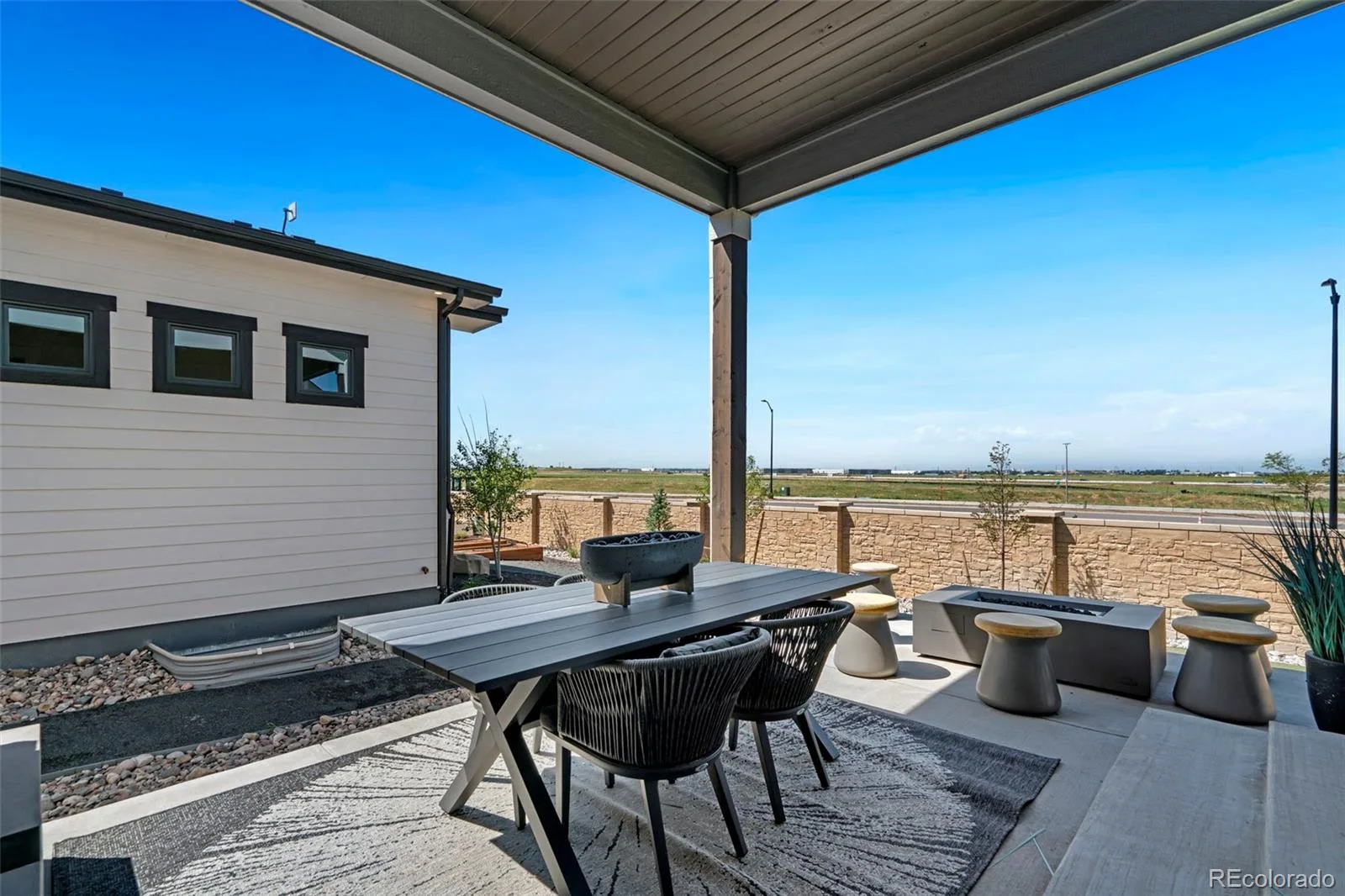 3661 N Buchanan Court Aurora CO 80019 | MLS #REC5351498 08112026173005 1600 29