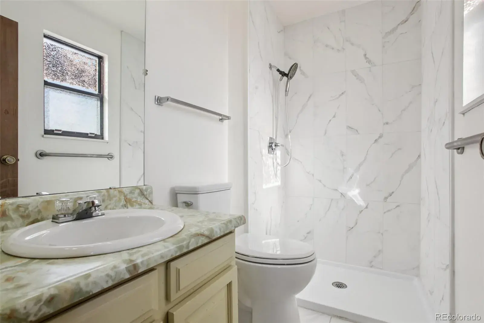 4586 S Fraser Way Aurora CO 80015 MLS #REC5351617 01292026081715 1600 15