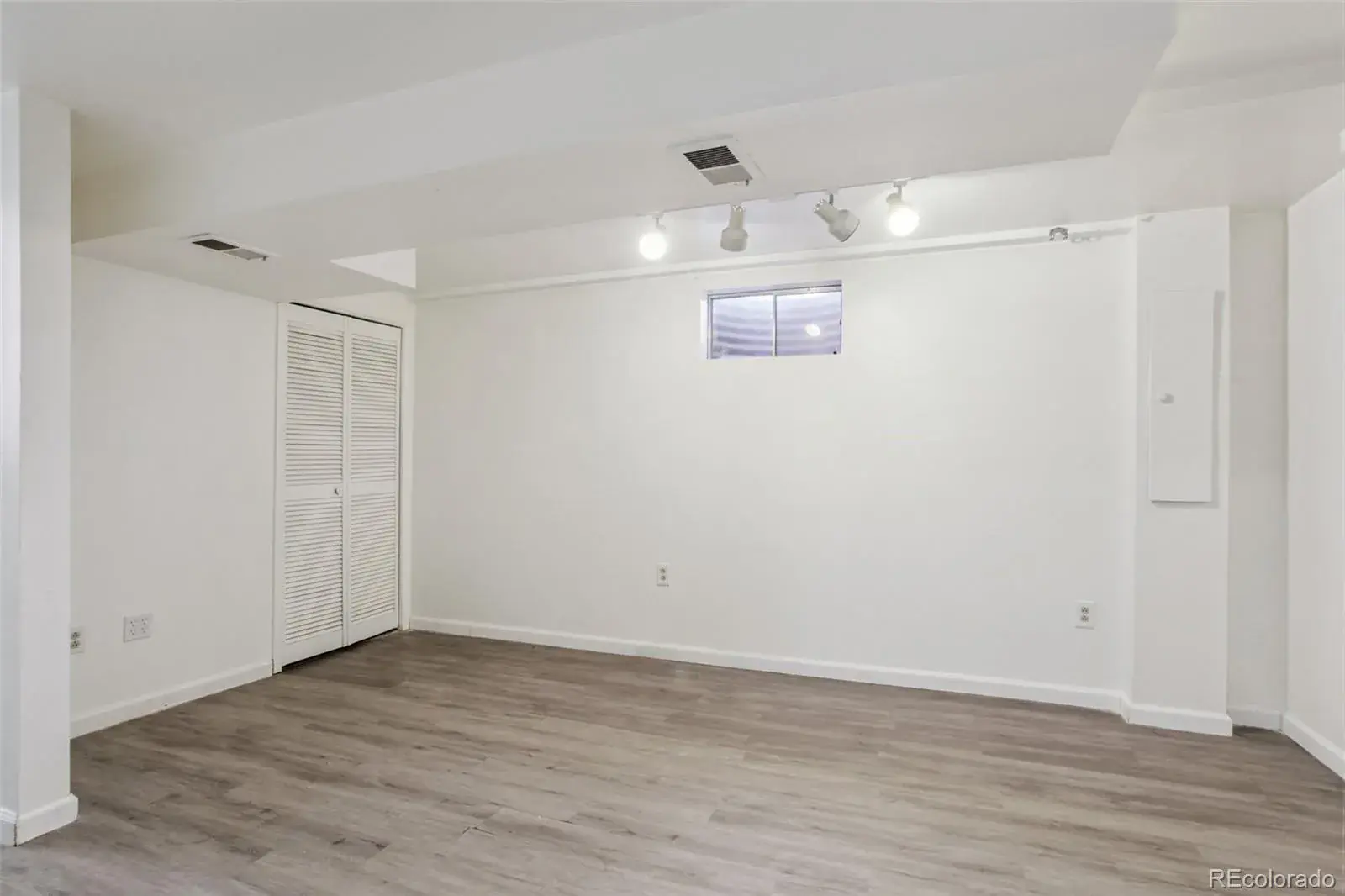 4586 S Fraser Way Aurora CO 80015 MLS #REC5351617 01292026081715 1600 19