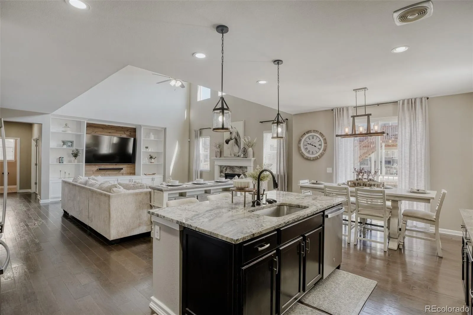 7200 Bandit Drive Castle Rock CO 80108 MLS #REC5352410 05182026181427 1600 4