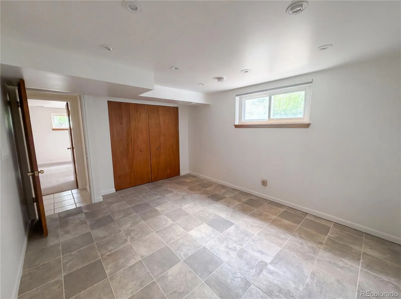 04172026221202 1600 17