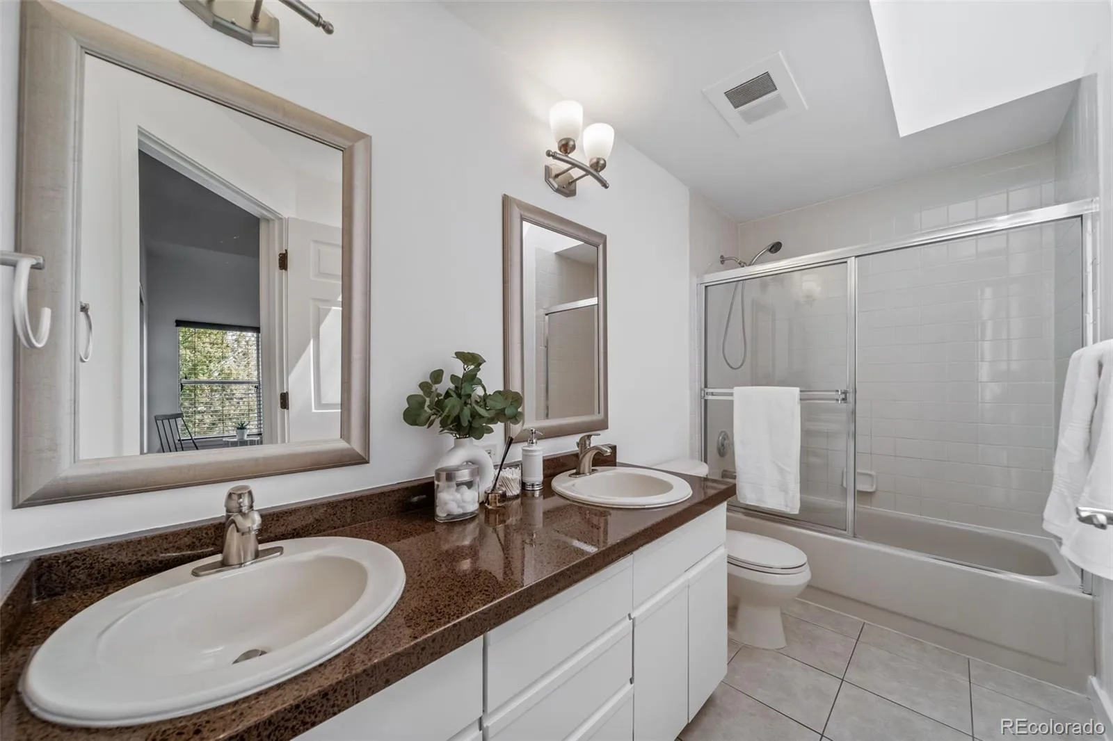 1000 E 1st Avenue #402 Denver CO 80218 | MLS #REC5353552 08272026031533 1600 27