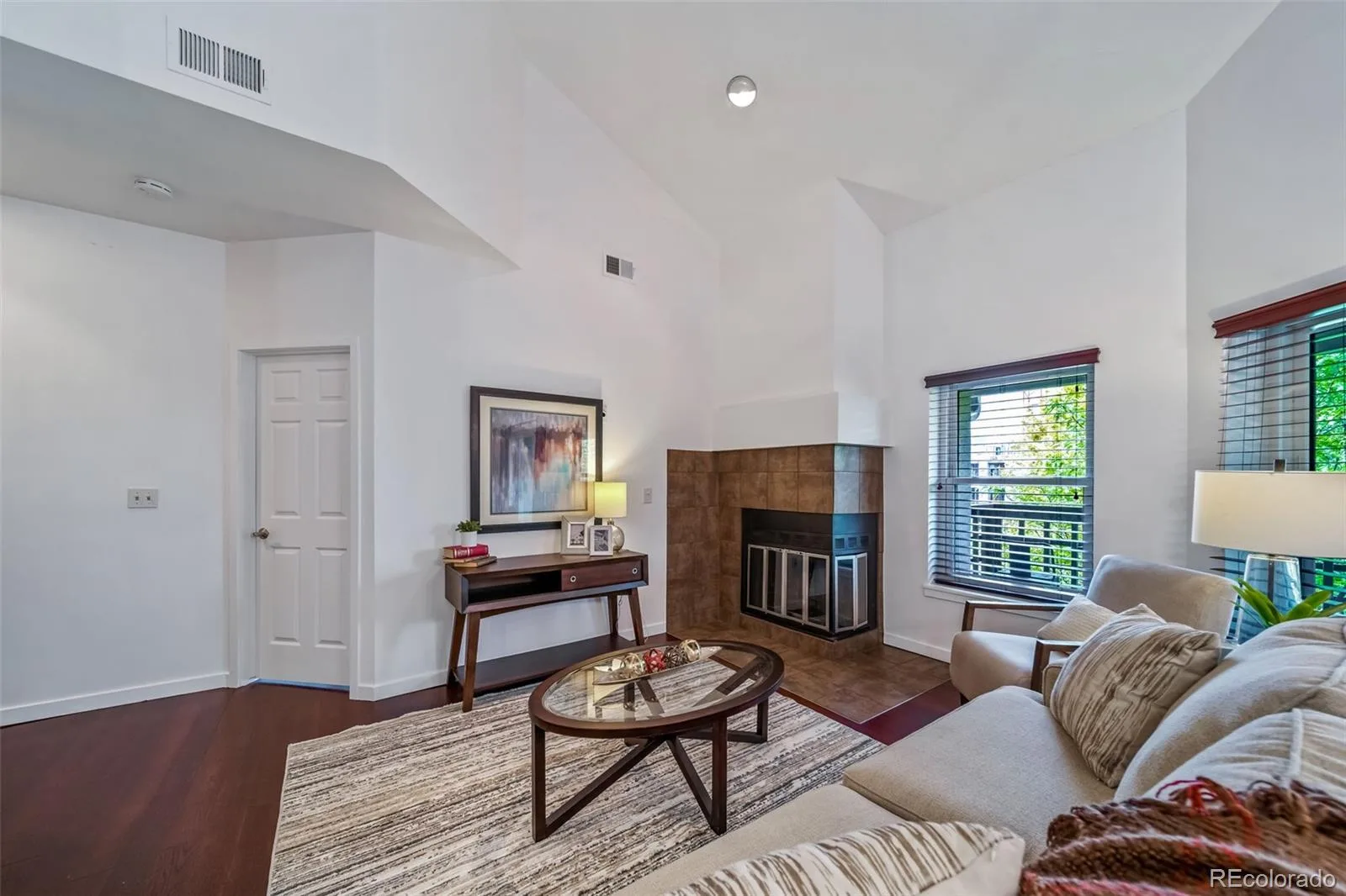1000 E 1st Avenue #402 Denver CO 80218 | MLS #REC5353552 08272026031533 1600 6