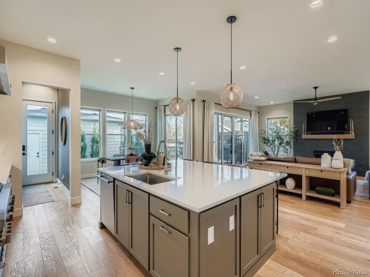 1111 S Adams Street Denver CO 80210 MLS #REC5353705 05092026021234 1200 7
