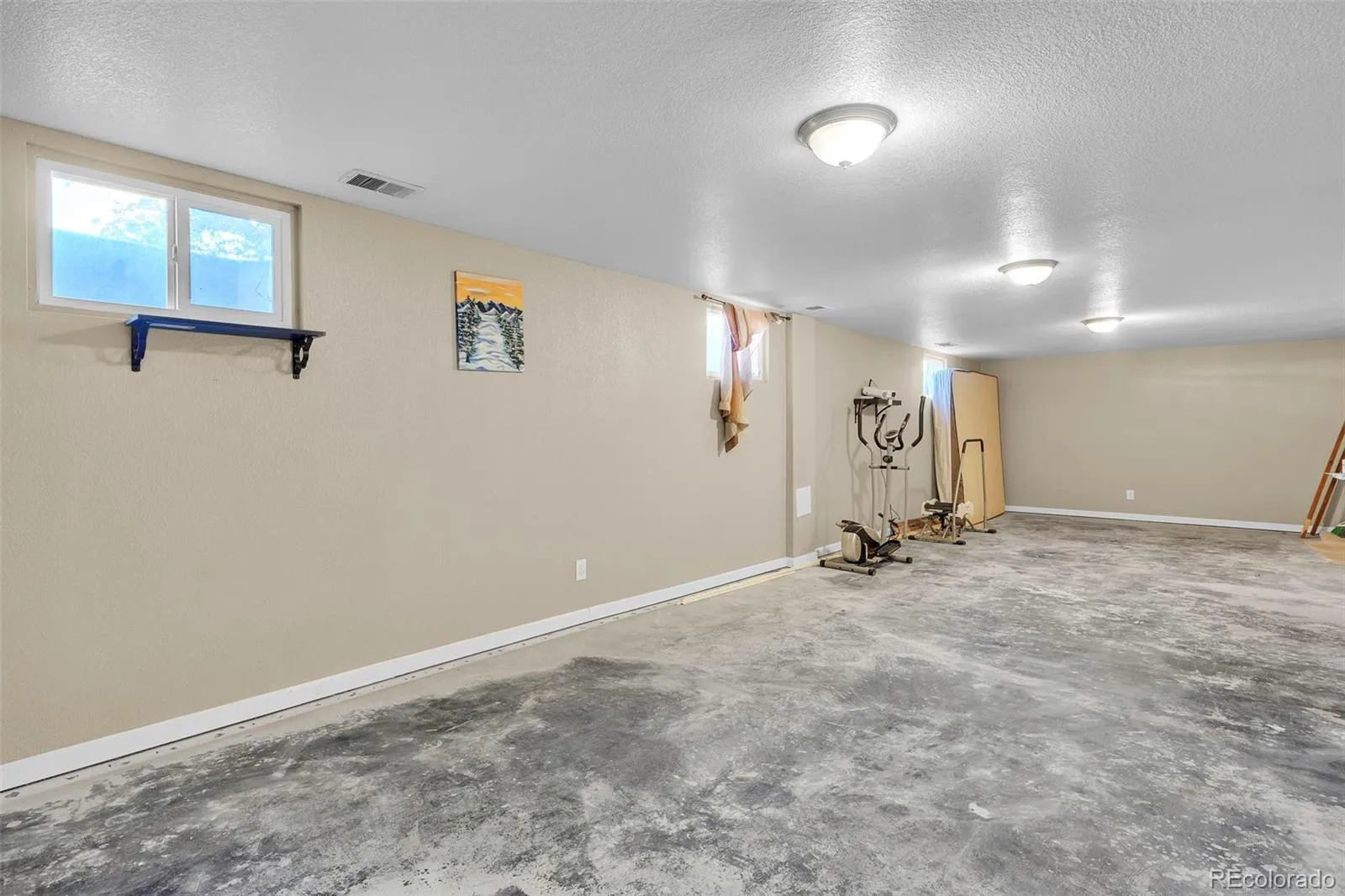 04162026193024 1600 25