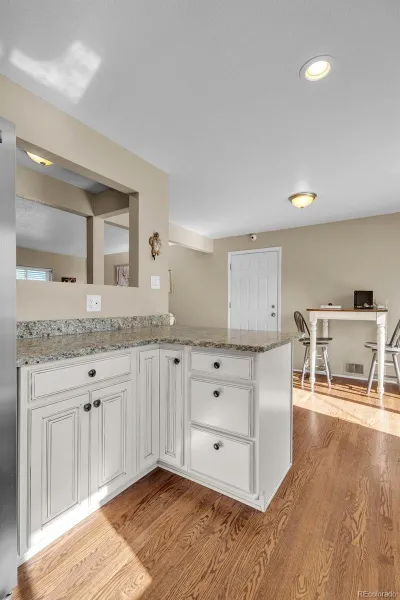 04162026193024 800 12