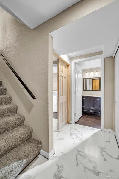 04162026193024 800 21