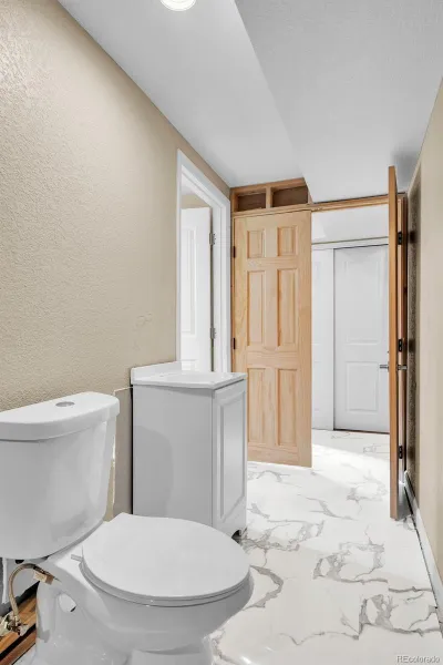 04162026193024 800 27