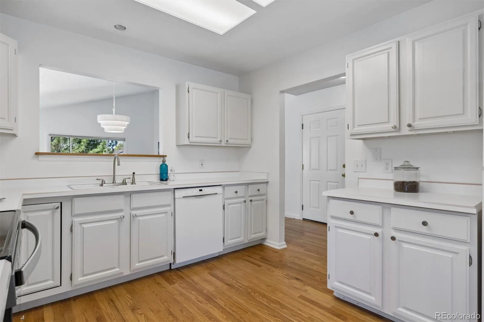 8040 E Dartmouth Avenue #9 Denver CO 80231 MLS #REC5355706 06022026210406 1600 13