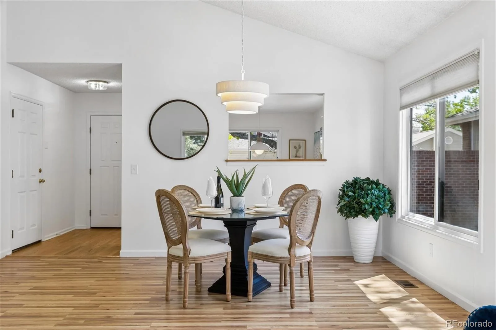 8040 E Dartmouth Avenue #9 Denver CO 80231 MLS #REC5355706 06022026210406 1600 8