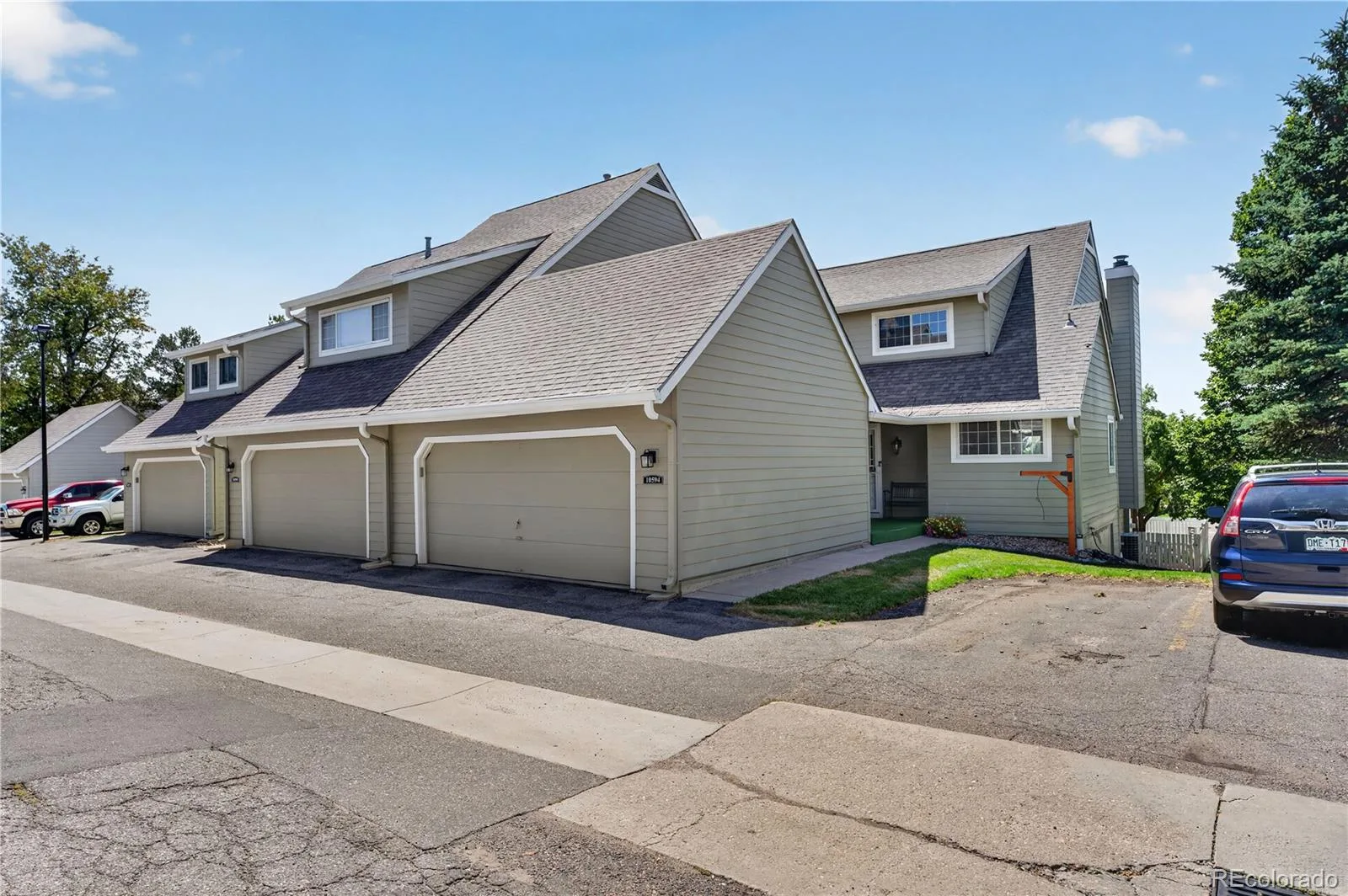 10594 Park E Mountain Littleton CO 80127 | MLS #REC5356293 07312026211048 1600 34