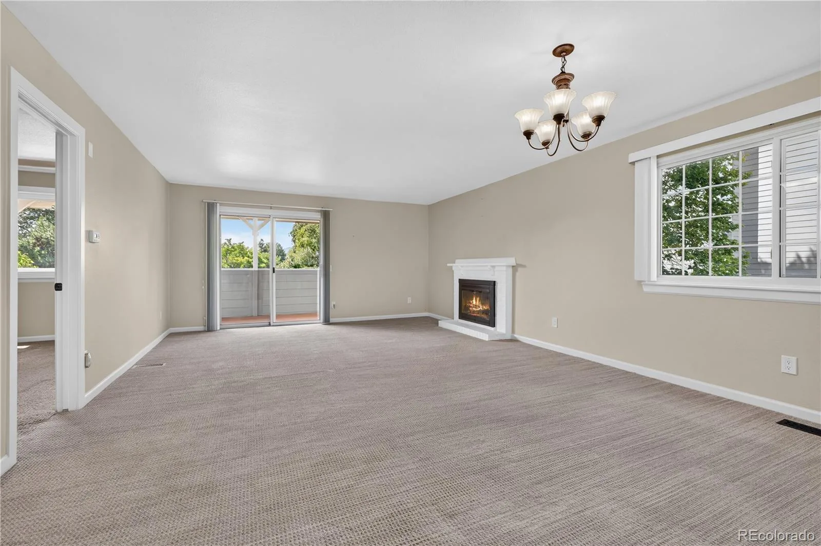 10594 Park E Mountain Littleton CO 80127 | MLS #REC5356293 07312026211048 1600 4