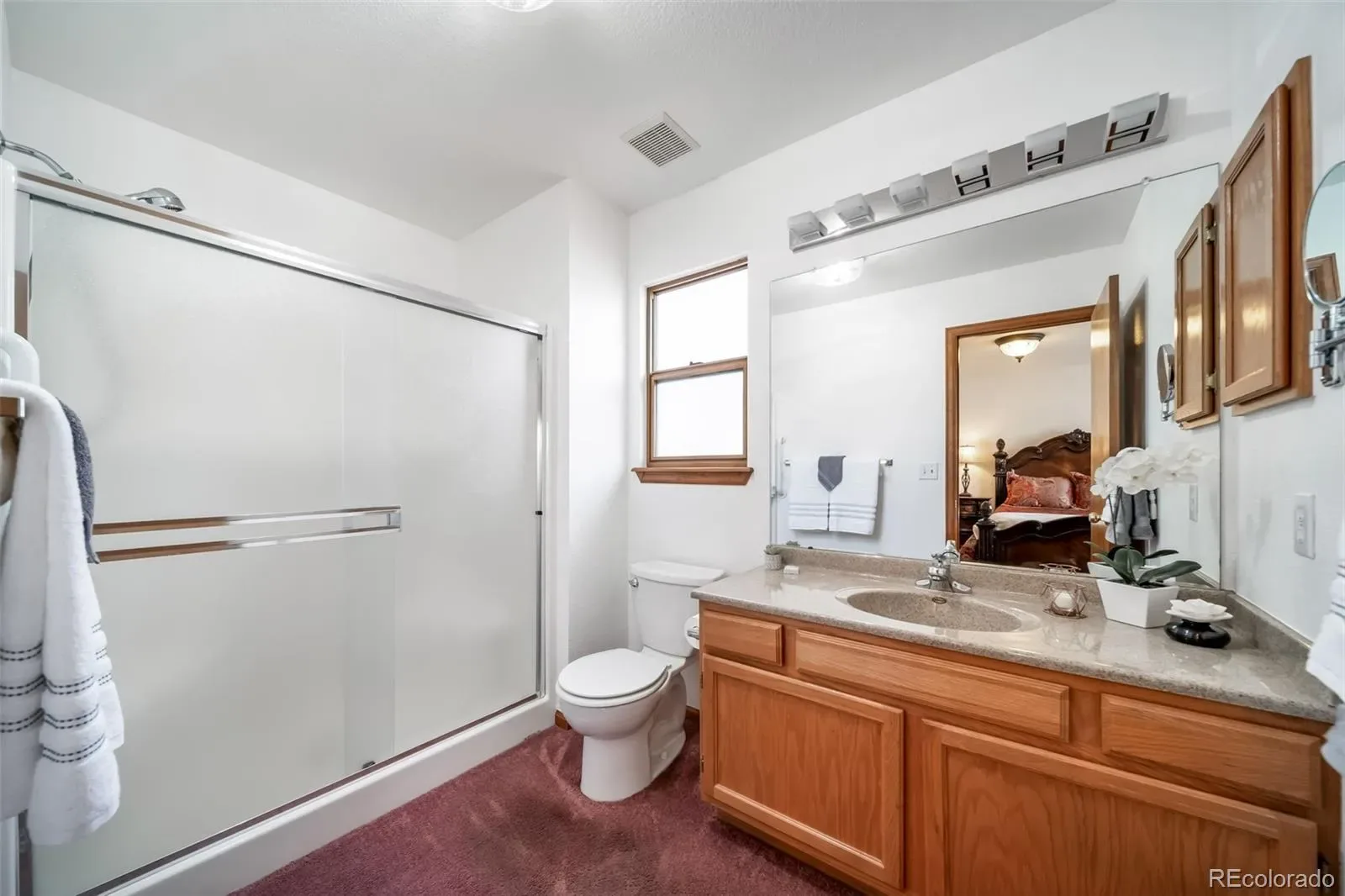 03142026004837 1600 21