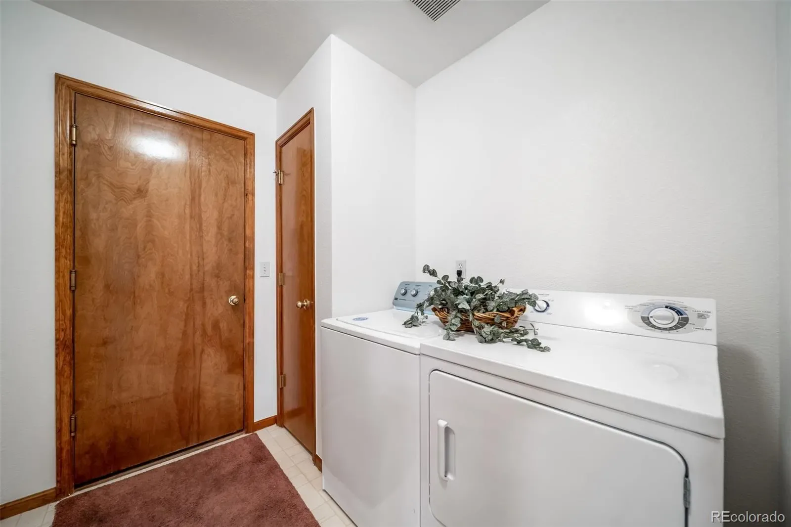 03142026004837 1600 26