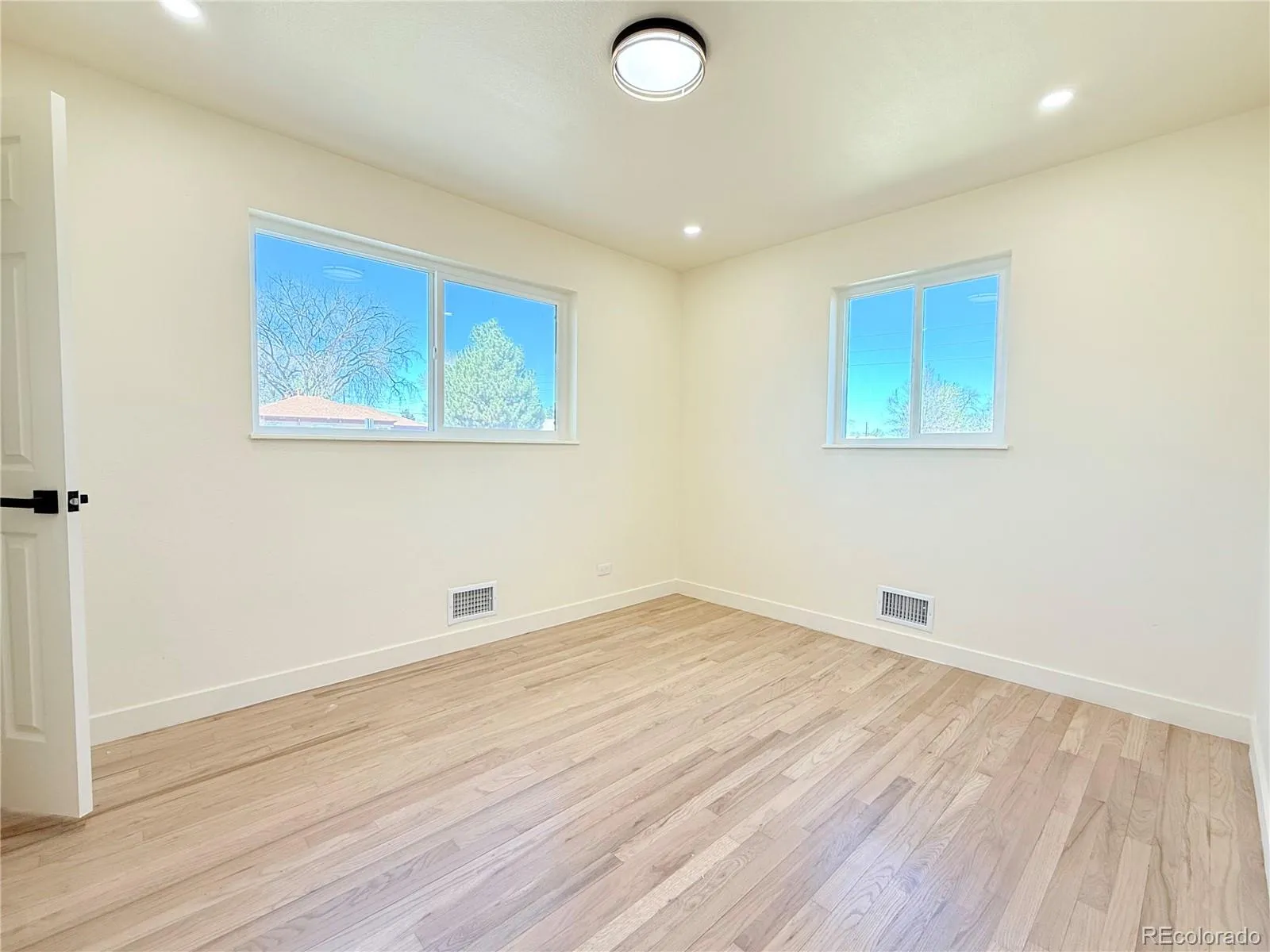 3280 Leyden Street Denver CO 80207 MLS #REC5358356 05102026023245 1600 10