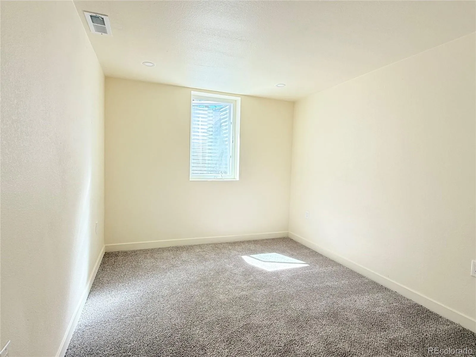 3280 Leyden Street Denver CO 80207 MLS #REC5358356 05102026023245 1600 7