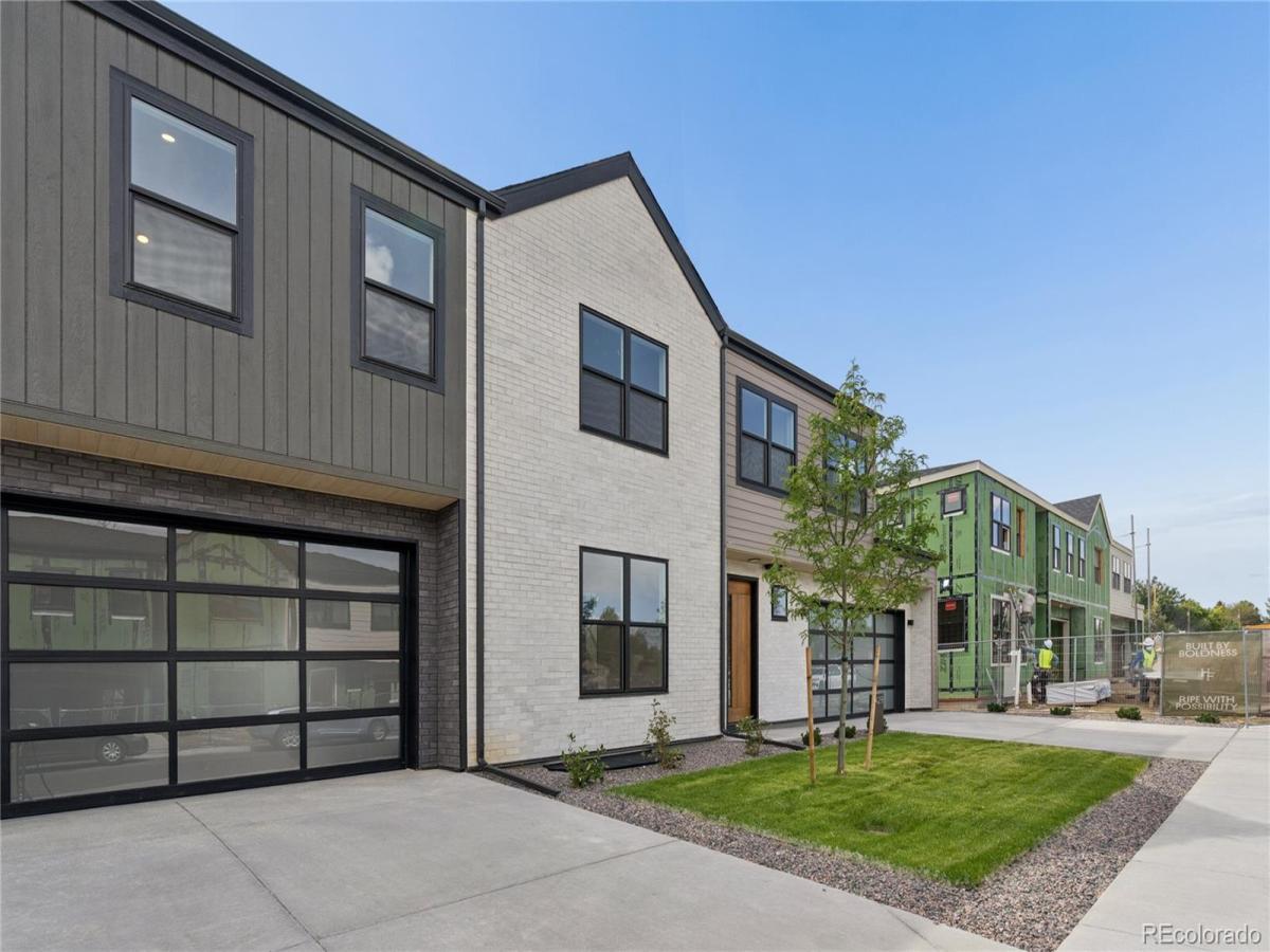 6478 Quitman Court Arvada CO 80003 | MLS #REC5362523 MLS #REC5362523 image #0