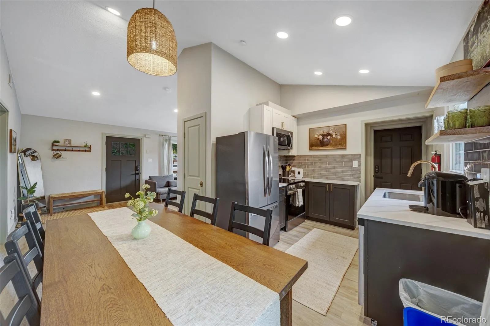 3285 S Elati Street Englewood CO 80110 MLS #REC5362995 05282026163204 1600 1