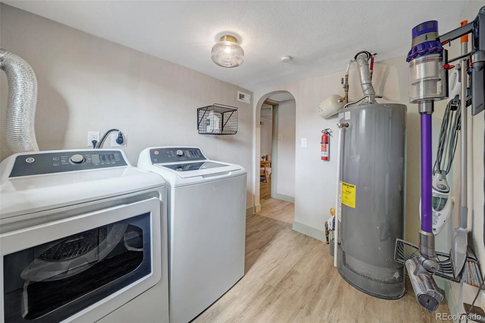 3285 S Elati Street Englewood CO 80110 MLS #REC5362995 05282026163204 1600 16