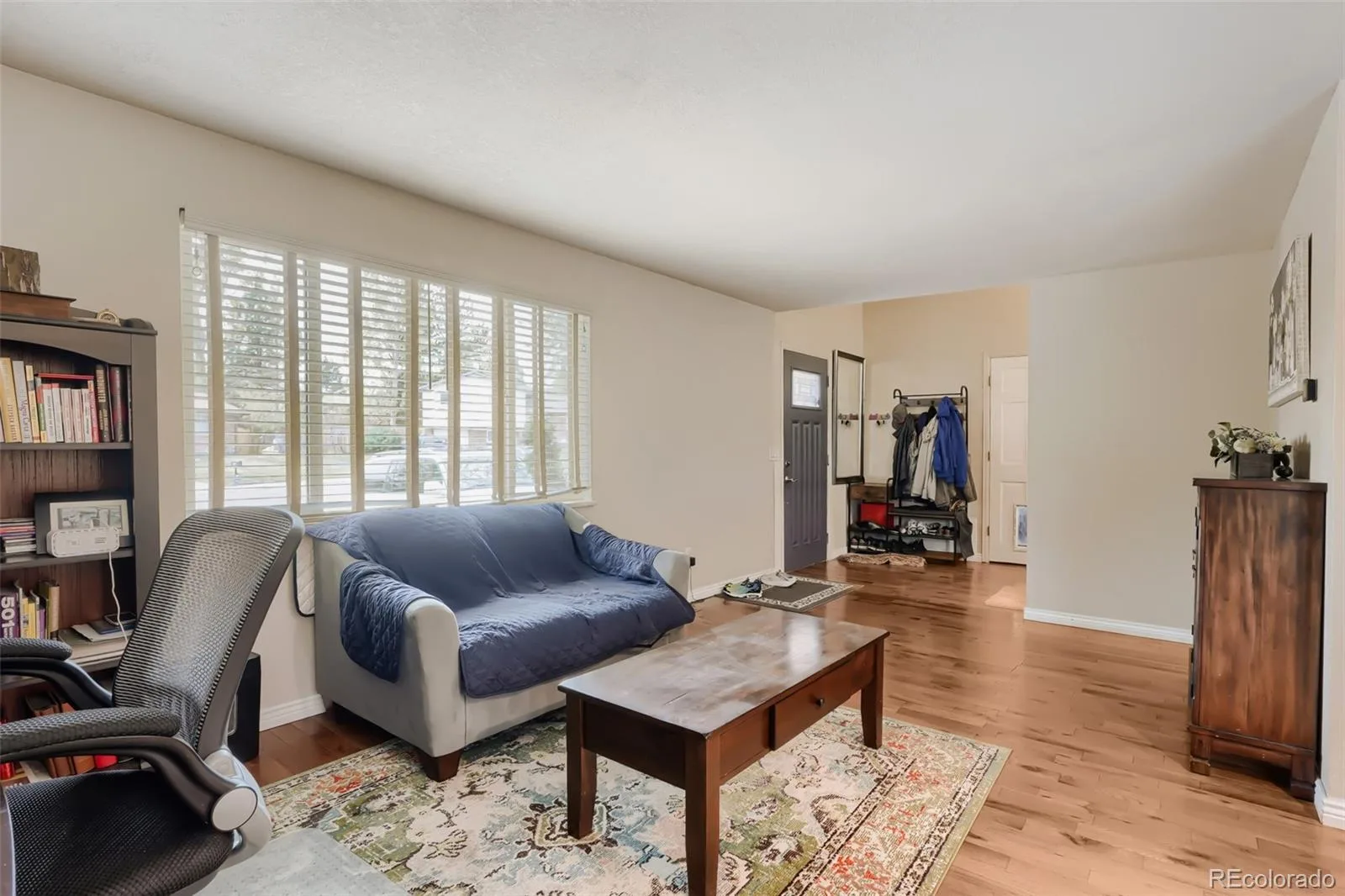8901 W Radcliffe Place Littleton CO 80123 | MLS #REC5363930 08282026151530 1600 13