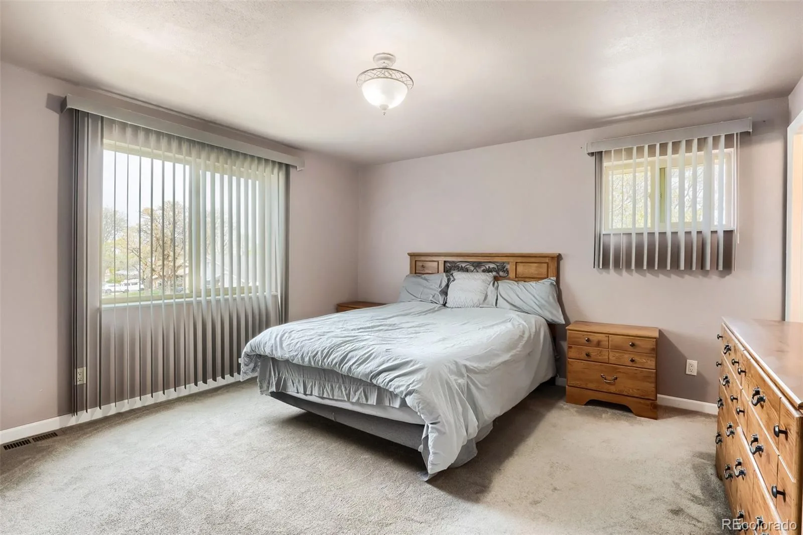 8901 W Radcliffe Place Littleton CO 80123 | MLS #REC5363930 08282026151530 1600 14