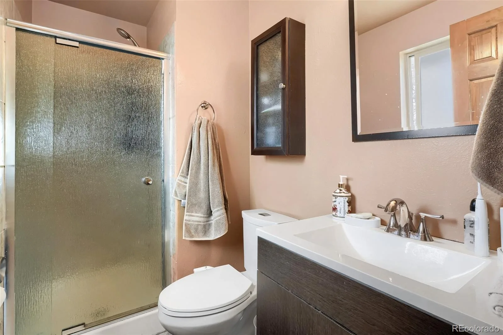 8901 W Radcliffe Place Littleton CO 80123 | MLS #REC5363930 08282026151530 1600 20