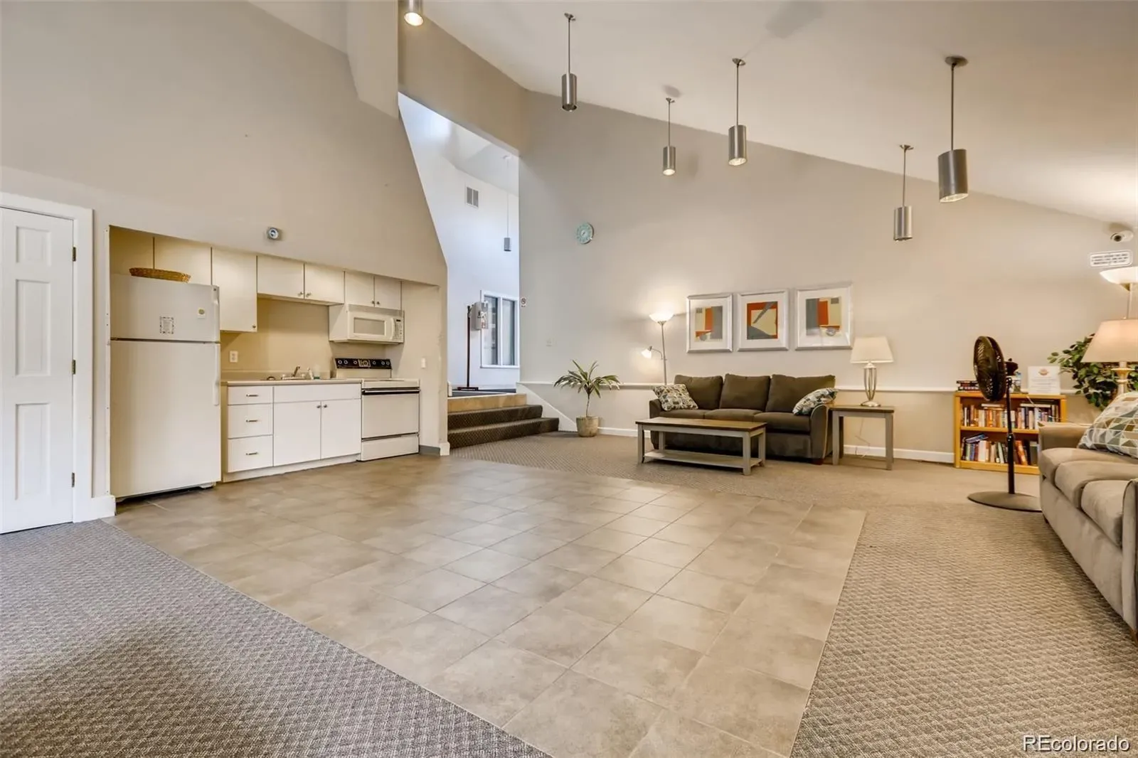 03132026210115 1600 22