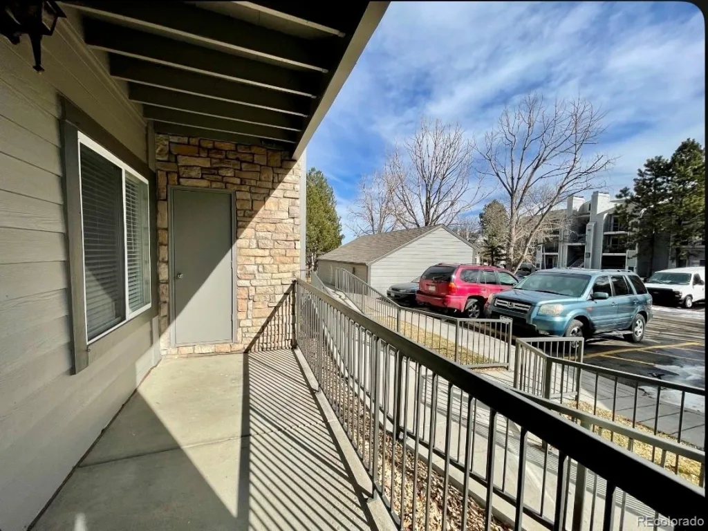 2575 S Syracuse Way #F102 Denver CO 80231 | MLS #REC5366266 08292026005843 1024 16