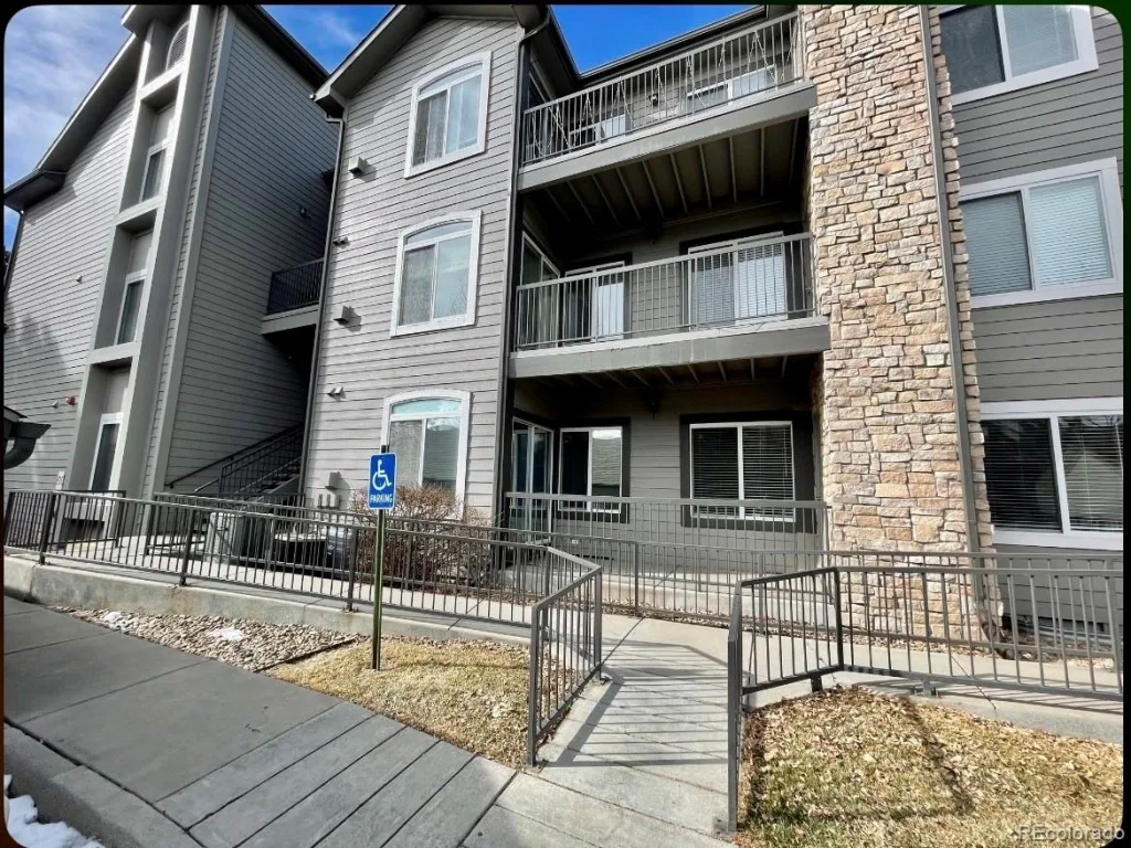 2575 S Syracuse Way #F102 Denver CO 80231 | MLS #REC5366266 08292026005843 1024 20