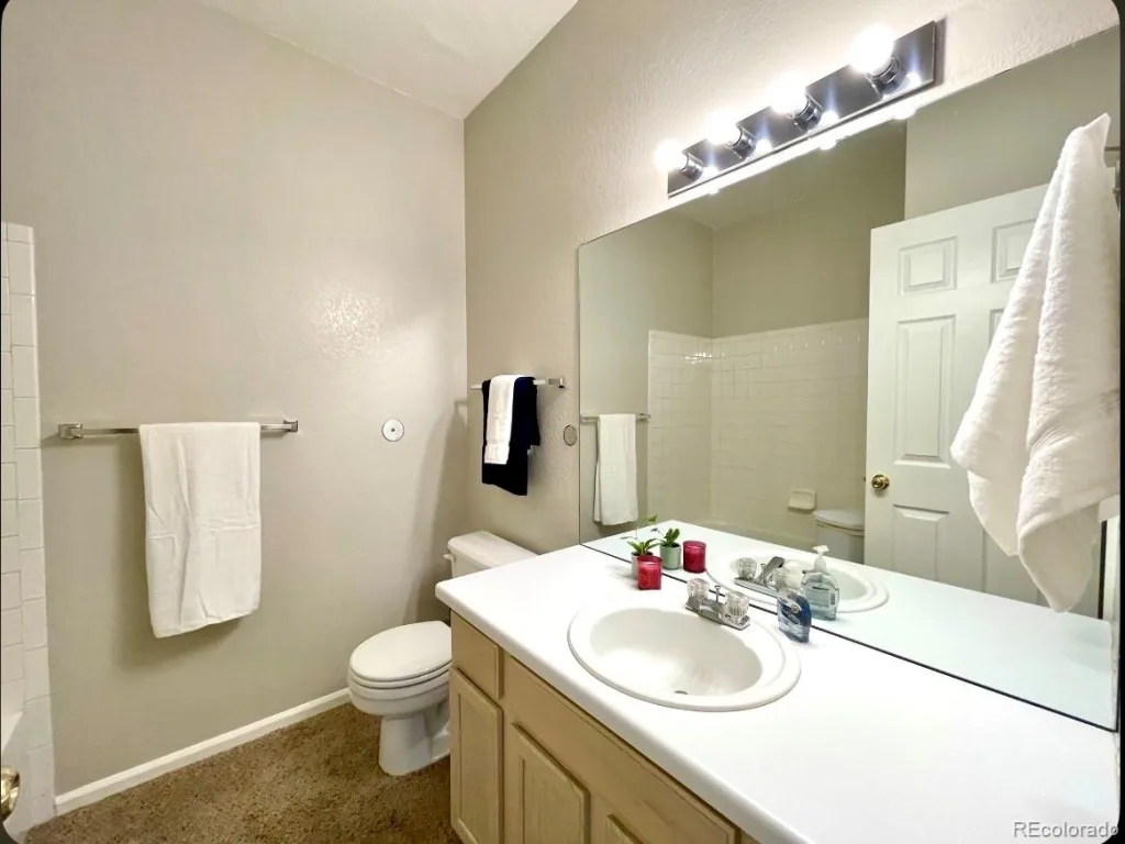 2575 S Syracuse Way #F102 Denver CO 80231 | MLS #REC5366266 08292026005843 1024 9