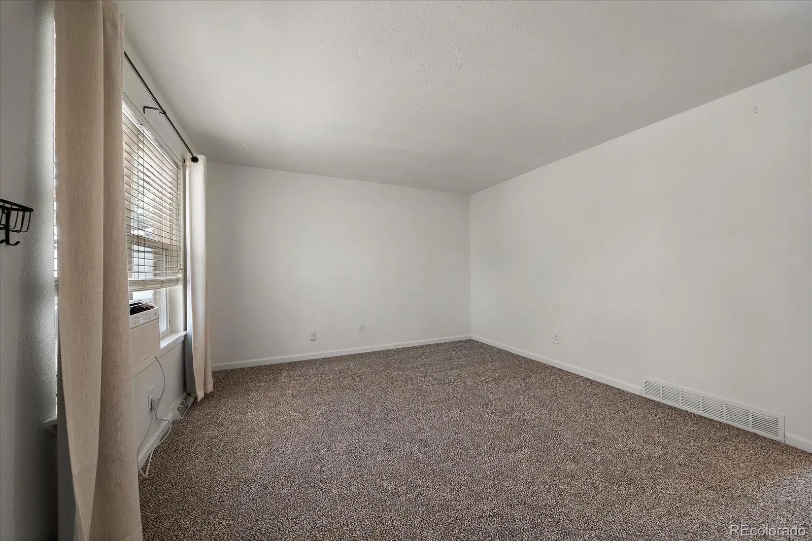 4567 S Fairplay Court Aurora CO 80015 | MLS #REC5366717 08072026203202 1600 5