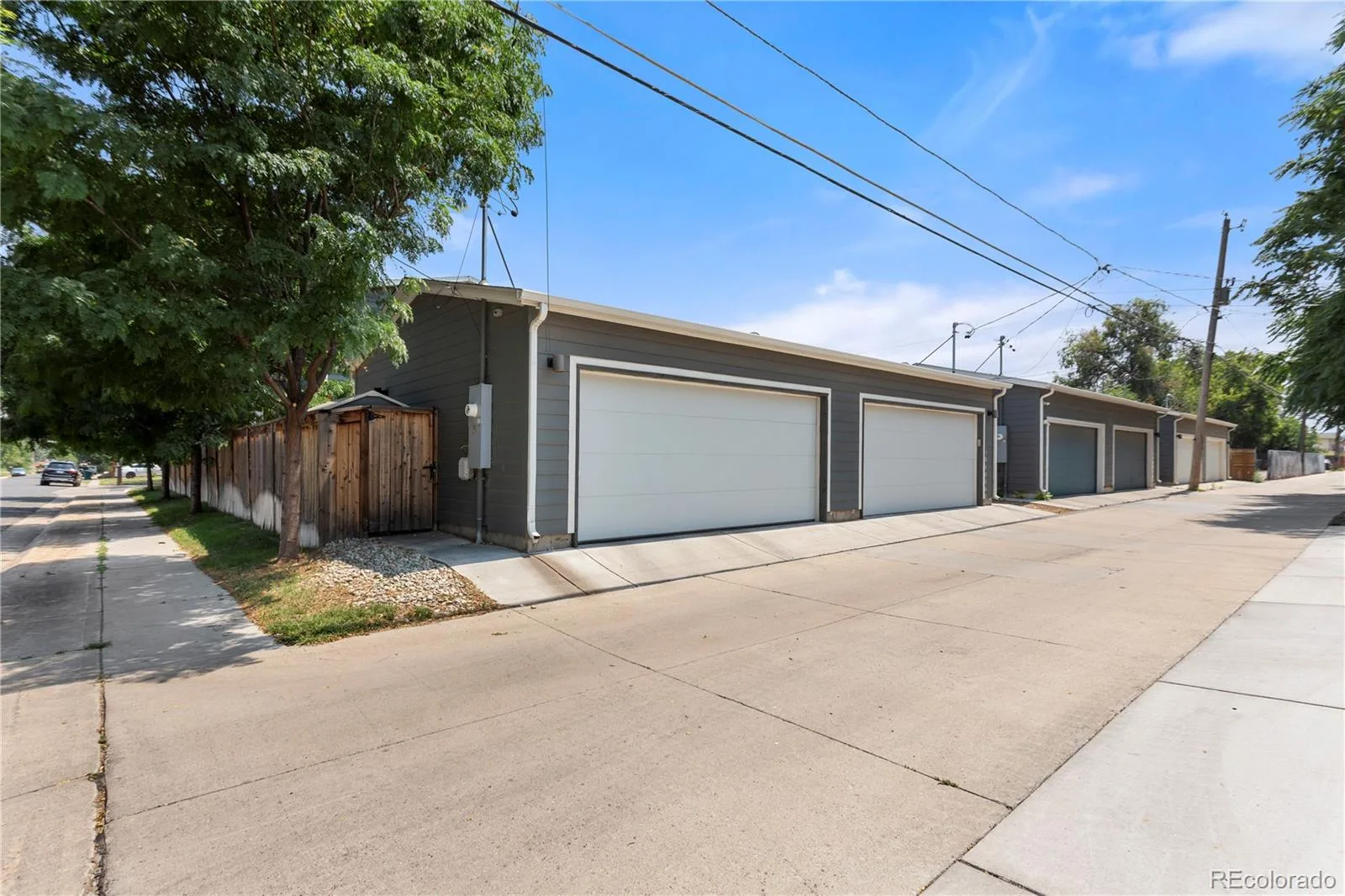 1797 Alton Street Aurora CO 80010 | MLS #REC5366804 08112026210515 1600 25