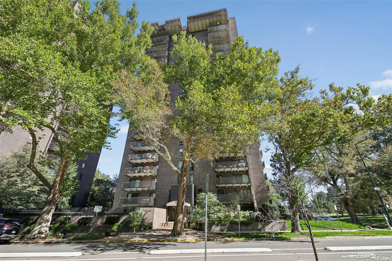 480 S Marion Parkway #902 #A Denver CO 80209 | MLS #REC5367156 09302026194619 1600 24