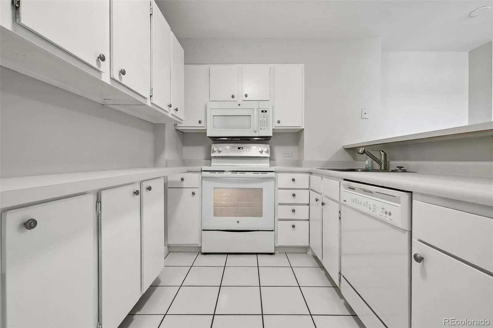 480 S Marion Parkway #902 #A Denver CO 80209 | MLS #REC5367156 09302026194619 1600 4