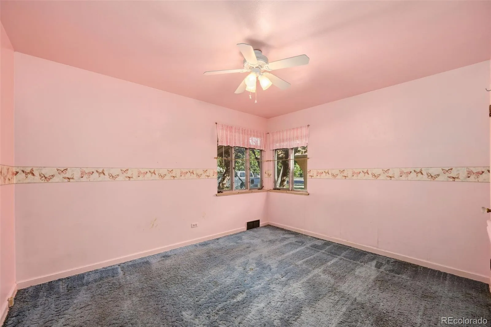 2210 S Irving Street Denver CO 80219 MLS #REC5367754 06082026235607 1600 8