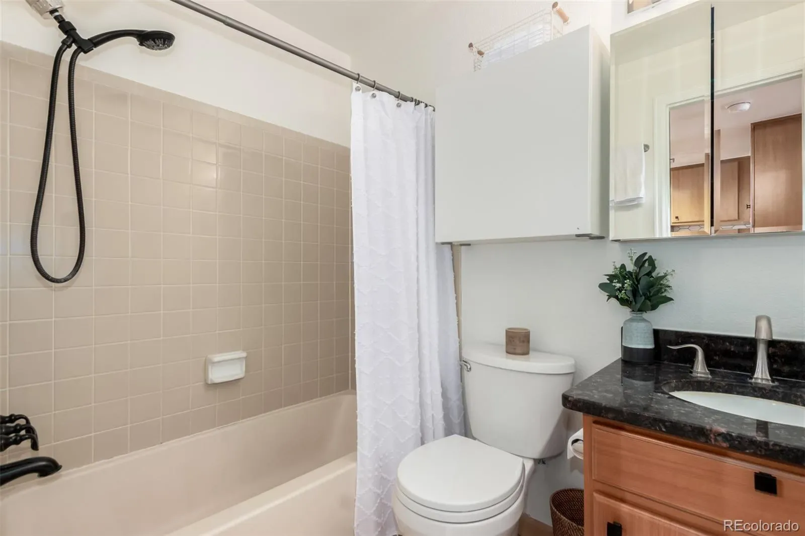 03212026205941 1600 12