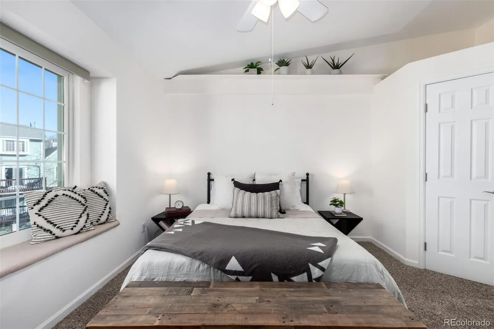 03212026205941 1600 21