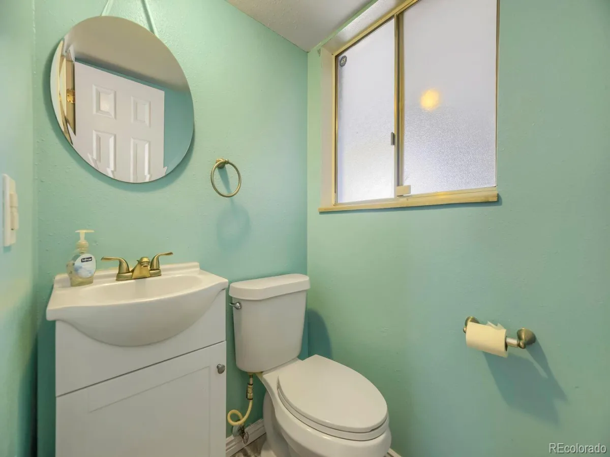 3020 S Xeric Court Denver CO 80231 | MLS #REC5369118 08252026023832 1200 21