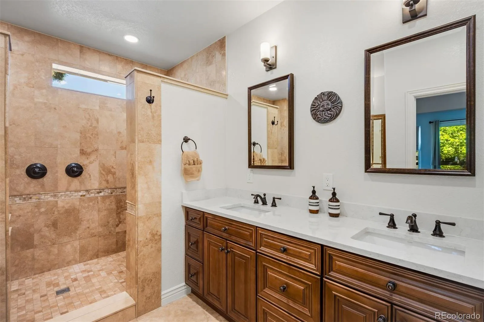 220 S Milwaukee Street Denver CO 80209 | MLS #REC5372028 10082026183939 1600 15