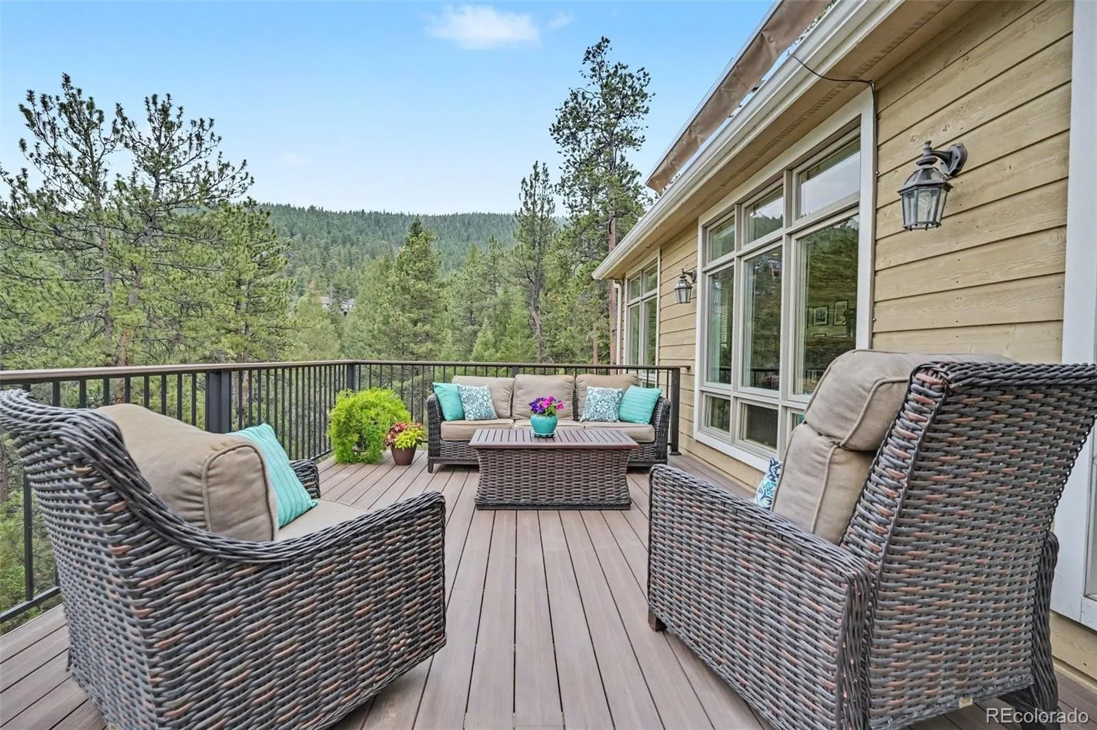 33926 Columbine Circle Evergreen CO 80439 | MLS #REC5373589 07032026164010 1600 33