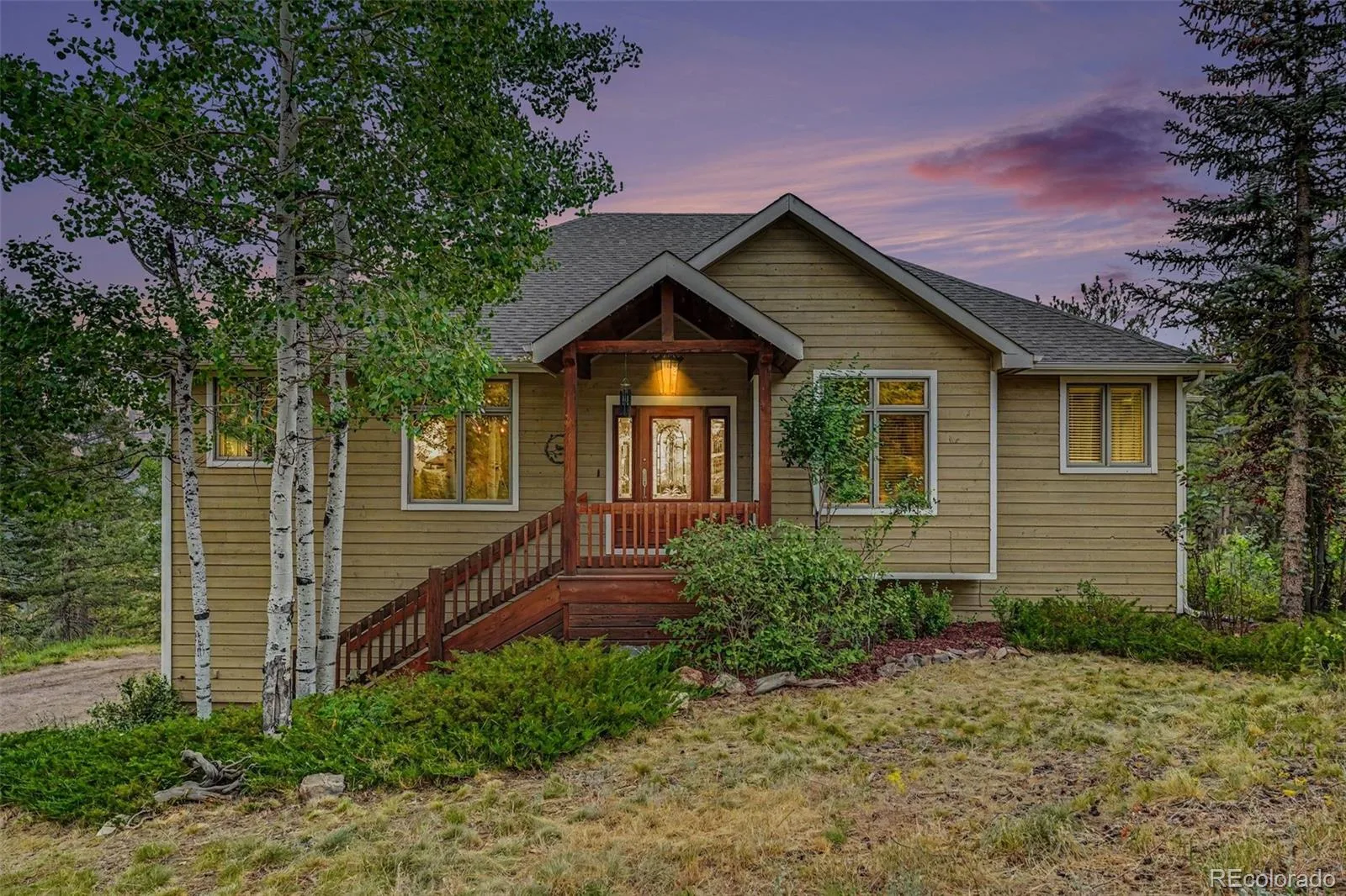 33926 Columbine Circle Evergreen CO 80439 | MLS #REC5373589 07032026164010 1600 49