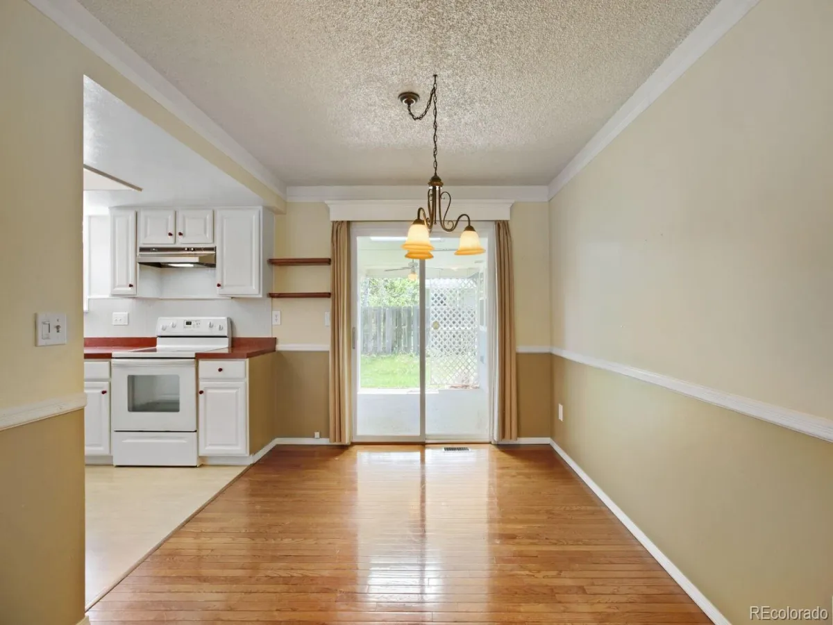 8268 Johnson Court Arvada CO 80005 MLS #REC5374500 05232026193400 1200 10
